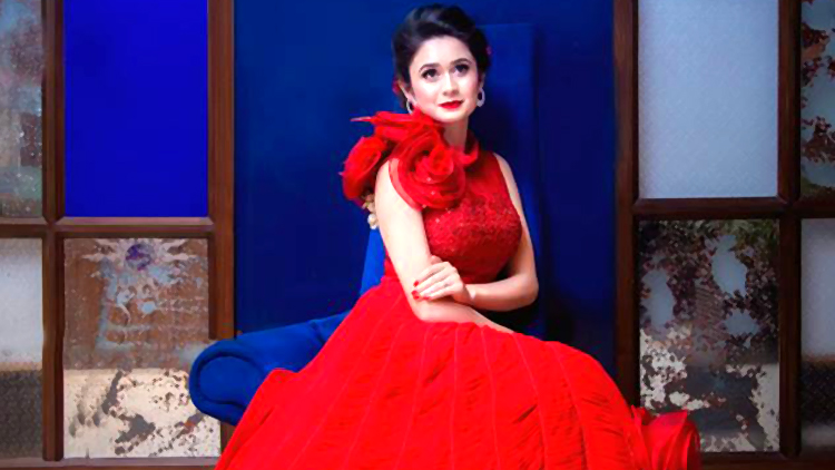 মিশন এক্সট্রিমে শুভর নায়িকা ঐশী