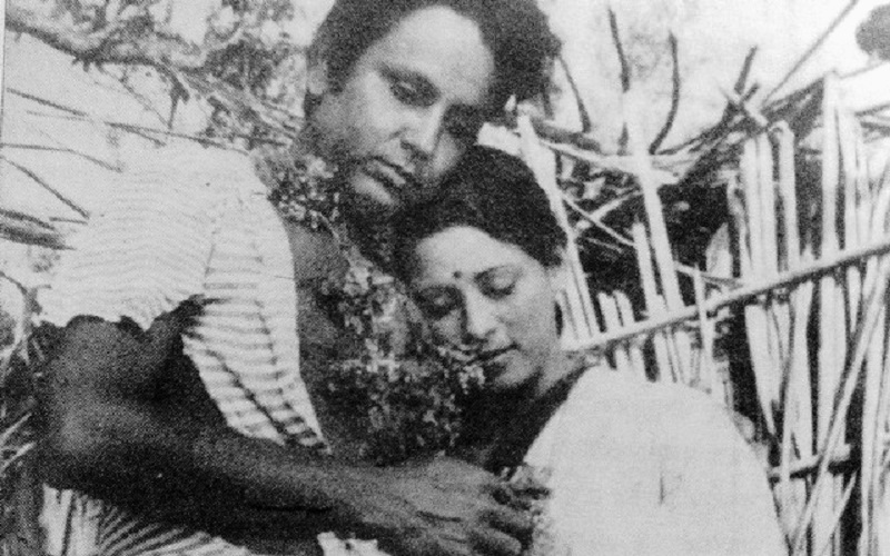 আসুন ভিন্ন চোখে দেখি : সীমানা পেরিয়ে