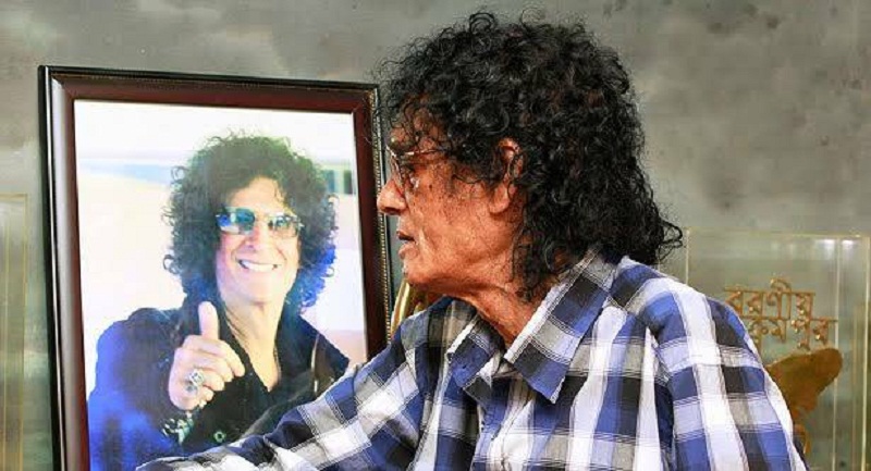 টেলি সামাদ : ত্রিকোণ শিল্পী অধ্যায়