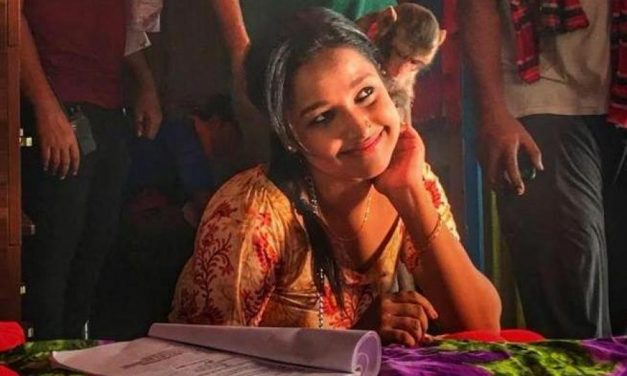 দক্ষিণ আফ্রিকায় প্রথমবার দর্শকের সামনে ‘রিকশা গার্ল’