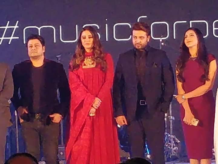 শাকিবের এক কথায় ছবি করতে রাজি নারগিস ফাখরি