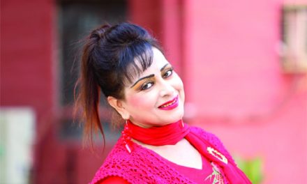 প্রথম সিনেমা মুক্তির ৪৩ বছর পার করলেন অঞ্জনা