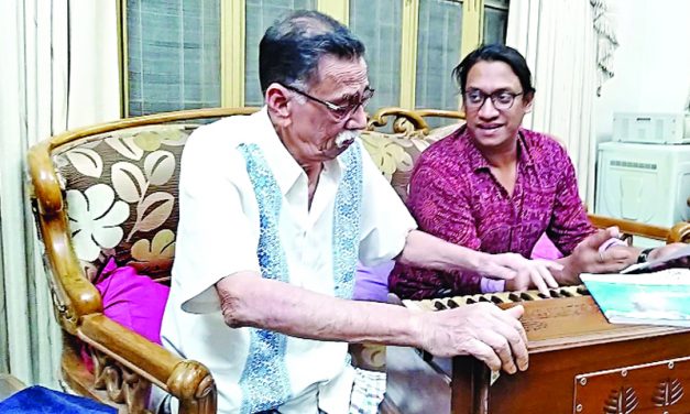 এক দশক পর সিনেমার গানে আলম খান