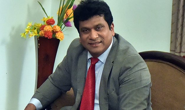 ড্যানি সিডাক: ভিন্ন তারকা