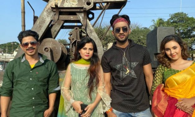 দুই নবাগতের সঙ্গে ‘ওস্তাদ’ রোশান