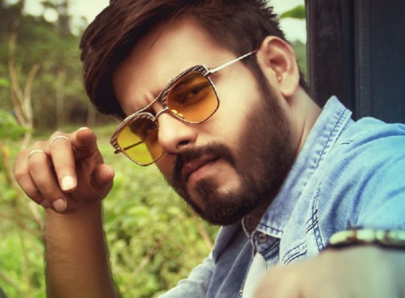 বিশ্বসুন্দরীর বদলে এলো ‘সুন্দর মানুষ’