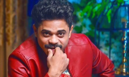 মন্দার বাজারে সাইফ চন্দনের হাতে চার ছবি