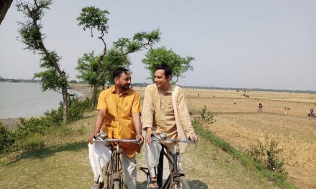 চার দশকের ইতিহাস