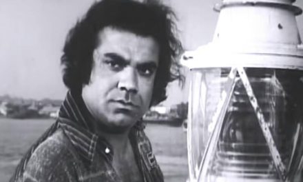 সিনেমার খারাপ মানুষ যখন করুণা চুরি করে