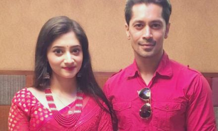 … অথচ হৃদিতার জন্য পাঁচটি ছবি ফিরিয়ে দেন পূজা