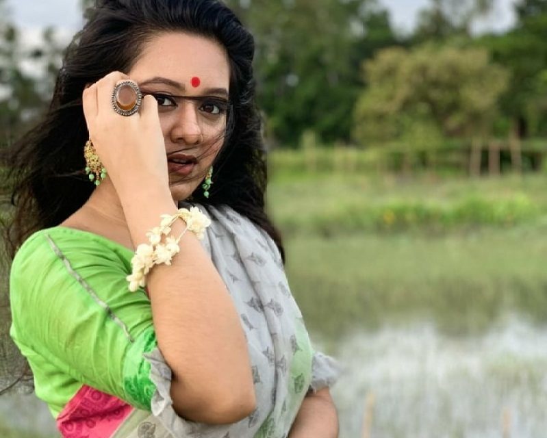 করোনা আতঙ্কে ‘নায়িকা’ দিঘীর শুটিং বন্ধ