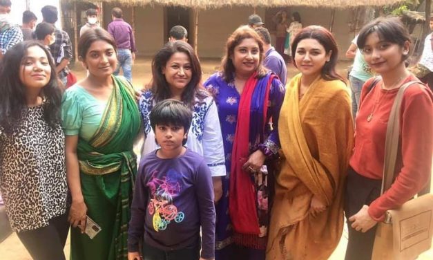 বিধবার বেশে জয়া আহসানের ‘নকশিকাঁথার জমিন’