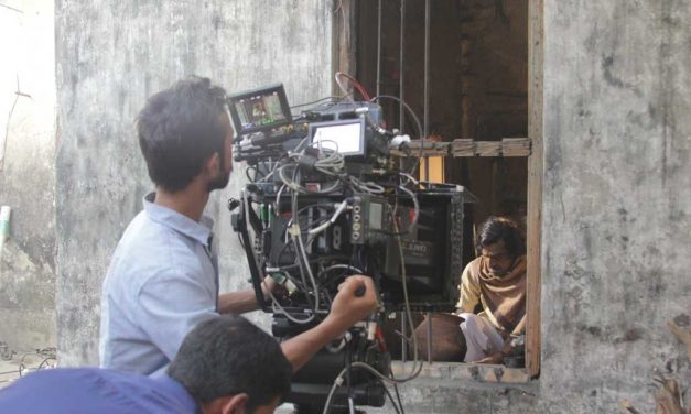 মার্চে আসতে পারে দেশের প্রথম থ্রিডি ছবি