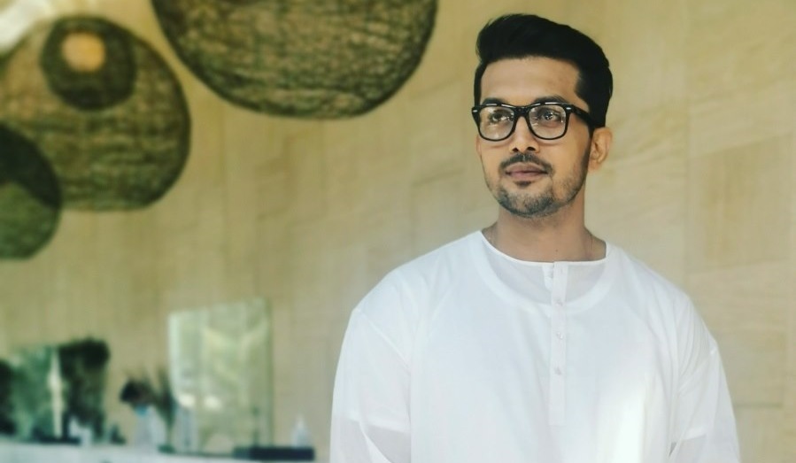 ১ টাকায় বঙ্গবন্ধুর বায়োপিক করছেন শুভ