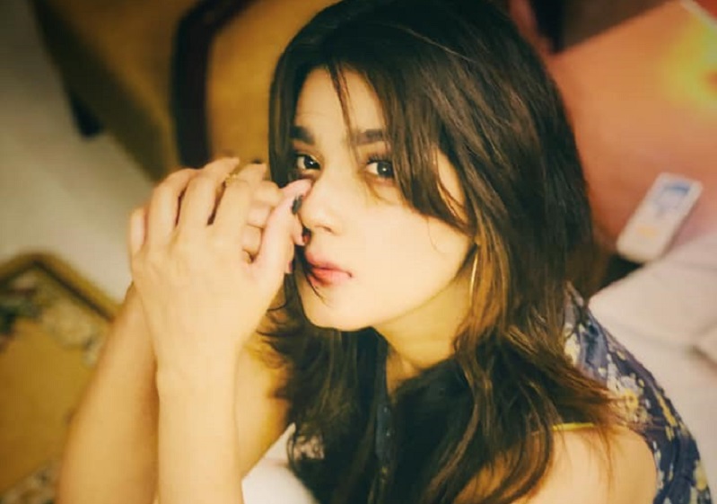 চলচ্চিত্রের মানুষেরা কেন আকর্ষণ হারাচ্ছেন?