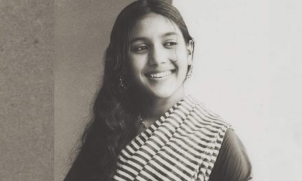 কবরীর হাসি ভোলাতে পারেনি কেউ