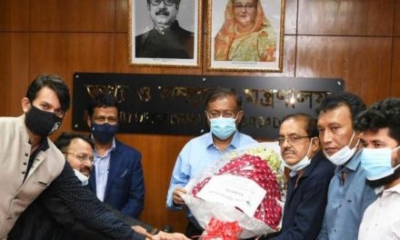 পরিচালক সমিতির আবদারকে ‘অযৌক্তিক’ দাবি করে বিবৃতি