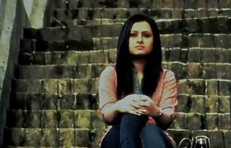 যে গল্প চলছে, চলবে