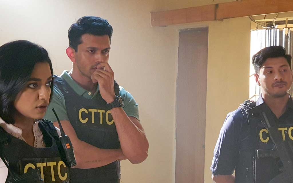 মিশন এক্সট্রিম: অনেক সত্য এবং কিছু অবাস্তবতা