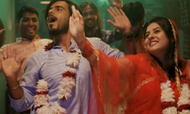 পরিচিত গল্পে অপরিচিত চরিত্র