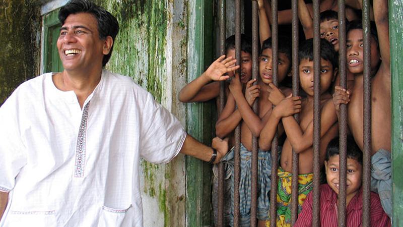 তারেক মাসুদ : অনেক স্বপ্নের সমাধি