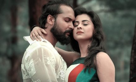 তালাশ: রোমান্টিক গানে আদর-বুবলি