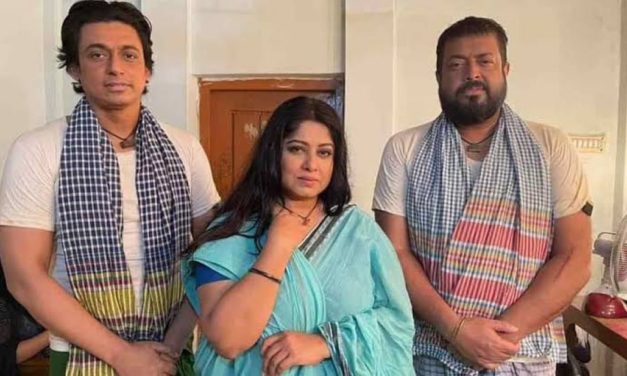 শিল্পী সমিতিতে অভিযোগ: মৌসুমী-ওমর সানীর সংসার ভাঙতে চান জায়েদ খান