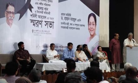 মন্ত্রীর আগমনে বক্তাকে ফেলে সাংবাদিকদের দৌড়, আলমগীরের ক্ষোভ