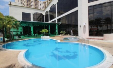 রাজশাহী গ্র্যান্ড রিভার ভিউ হোটেলে ‘পরাণ’!