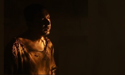 ওজন কমিয়ে, ঘণ্টার পর ঘণ্টা মেকআপ নিয়ে কারাগারে চঞ্চল