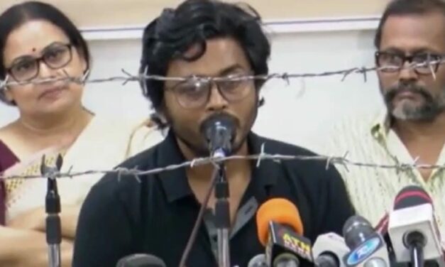 হাওয়া ও শনিবার বিকেল নিয়ে সংবাদ সম্মেলনে নির্মাতাদের ৫ দাবি