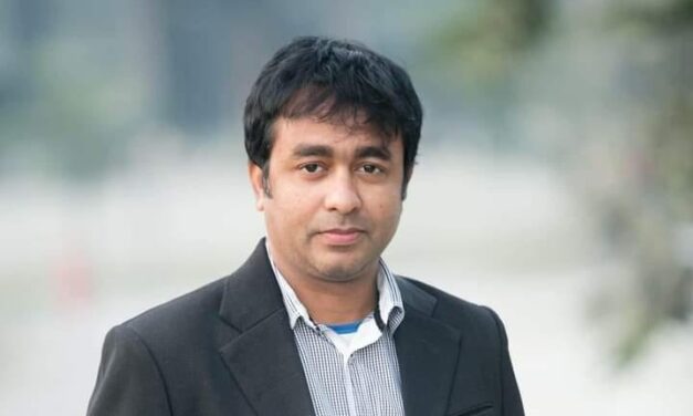 প্রযোজক ও নায়ক-নায়িকার বাগযুদ্ধে বিব্রত মানিক