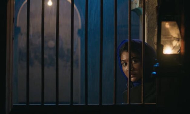 রক্তের ইতিহাসের সাক্ষ্য ‘বিউটি সার্কাস’ (ট্রেলার)