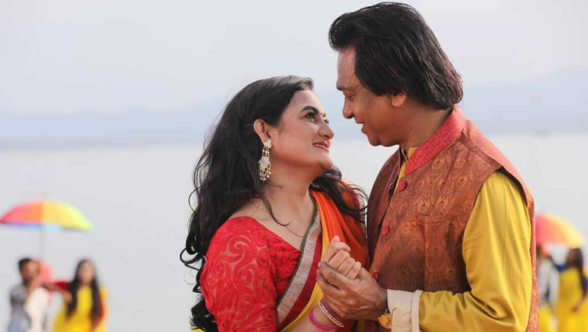 দুই হলে আঞ্চলিক ভাষায় নির্মিত ‘মেইড ইন চিটাগং’