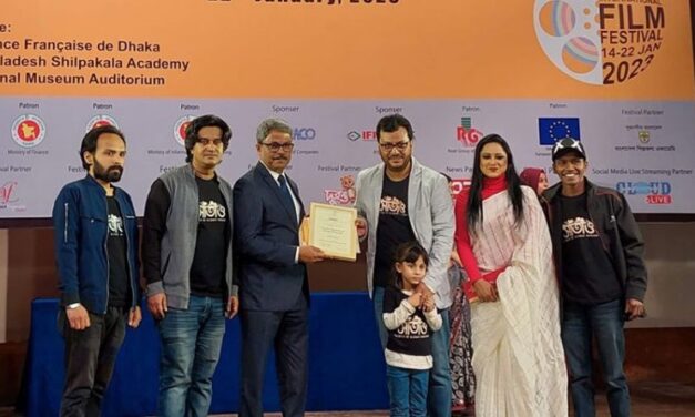 প্রেক্ষাগৃহ নিয়ে শঙ্কার মাঝে উৎসবে সেরা ‘সাঁতাও’