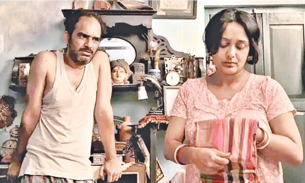 এই ১৬ প্রেক্ষাগৃহে ‘মায়ার জঞ্জাল’