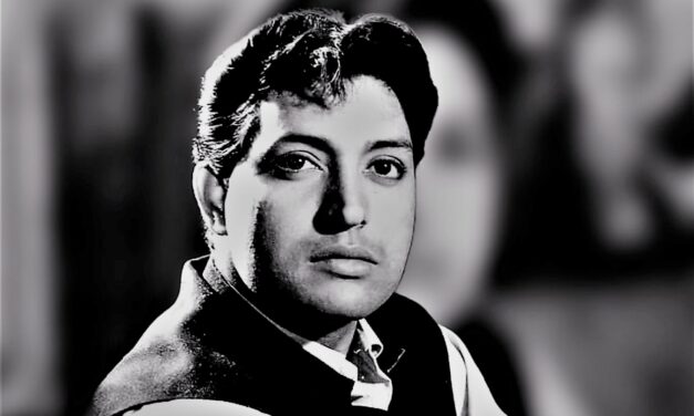 মুক্তিযুদ্ধের জন্য স্ত্রীকে উপহার দেয়া গাড়ি বিক্রি করে দেন আজিম