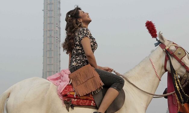 ‘মায়ার জঞ্জাল’ প্রতিটি ফ্রেমে কিছু একটা বলতে চায়