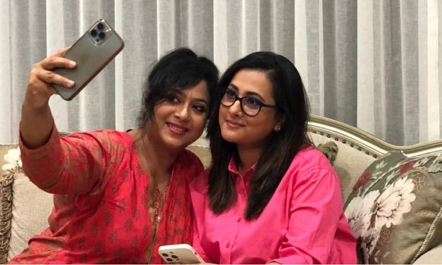 ফুলে-ফুলে যেমন সম্পর্ক, তেমনই শাবনূর-পূর্ণিমা