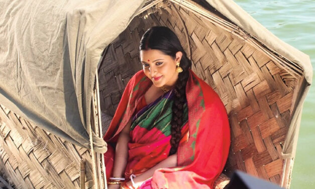 নাম মাত্র প্রদর্শনী নিয়ে পরীমনির ‘মা’