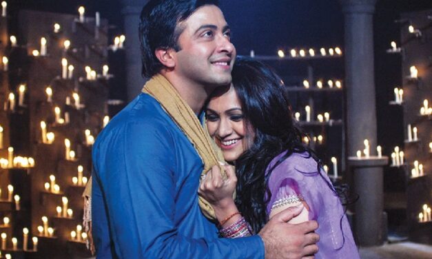 মুক্তিযুদ্ধের পটভূমিতে প্রাণহীন বাণিজ্যিক ছবি ‘এই তো প্রেম’