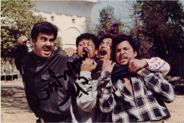 রিভিউ/ লুটতরাজ মান্না