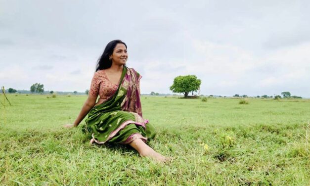 বক: জীবনানন্দ দাশের কবিতার নায়িকা রুনা খান