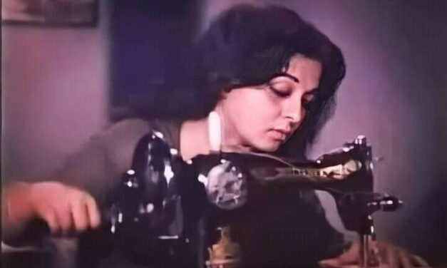 শাবানার সেলাই মেশিনের ভেতরে থাকা রহস্য