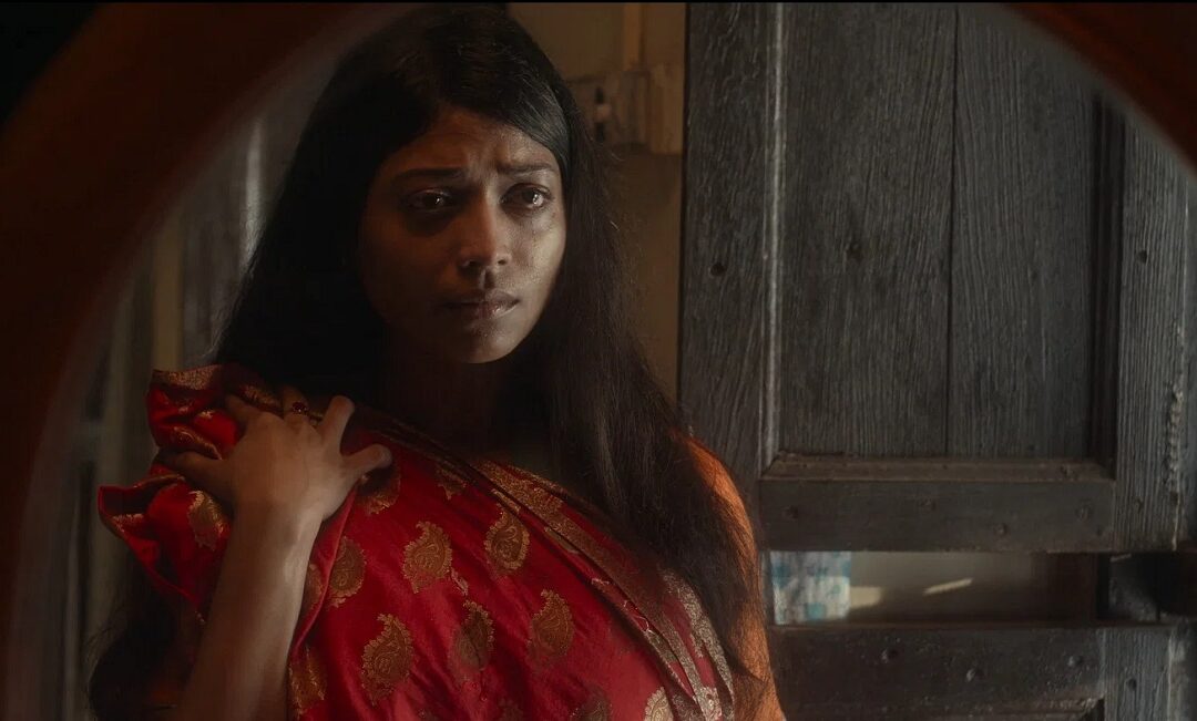 বাড়ির নাম শাহানা: খাঁচার পাখি যখন মুক্ত