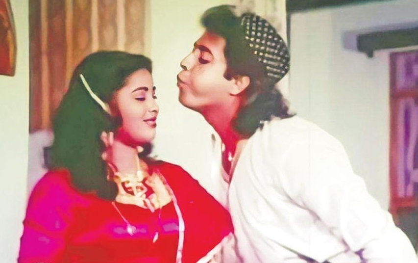 প্রেমগীত: বাজেট ১৫-২০ লাখ, লাভের টাকায় পরিচালকের ছয়তলা বাড়ি!