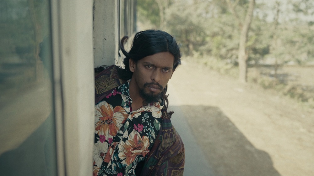 সিনপাট: ‌মোমবাতি-মোমবাতি, শান্তি নাই একরতি!