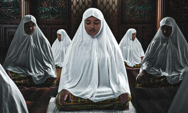 মোনা/ আবারো অ্যাম্বুলেন্স-হাসপাতালের ভয় দেখাচ্ছে জাজ মাল্টিমিডিয়া