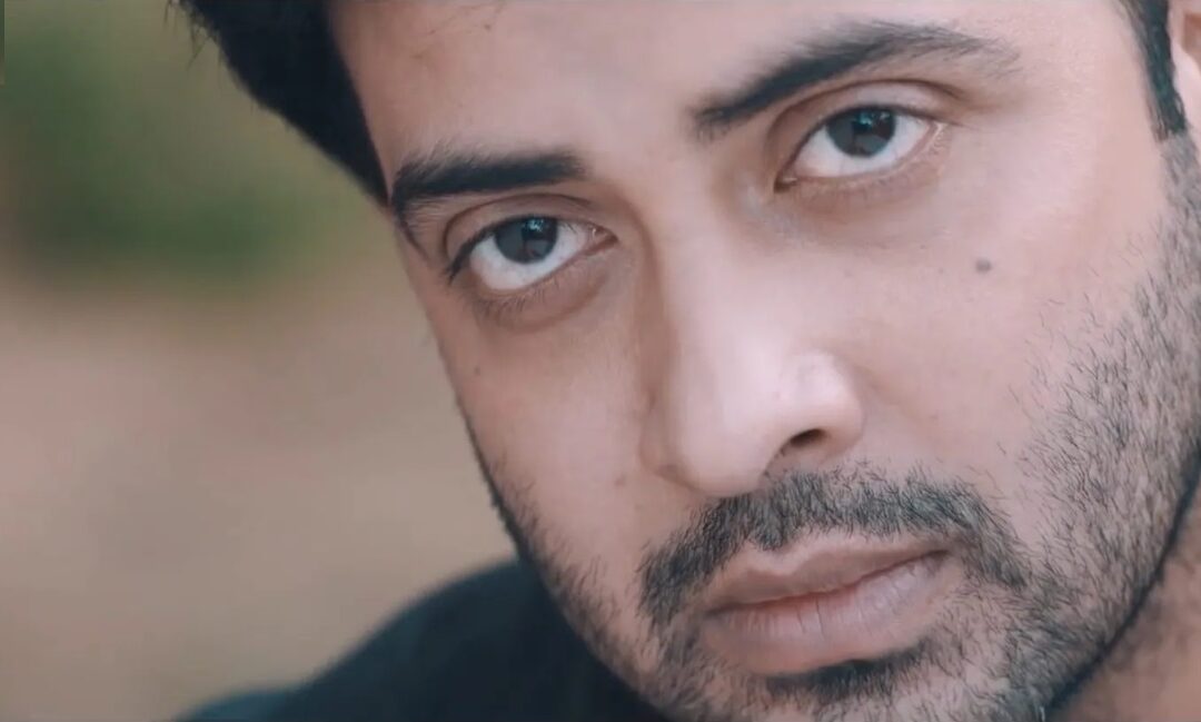 ব্যর্থ প্রেমিকের শাকিব খান