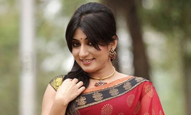 লাইফ সাপোর্ট থেকে ফেরা হলো না ‘দারুচিনি দ্বীপ’ অভিনেত্রী সীমানার